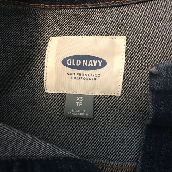 EUC Old Navy denim jean jacket, size XS - Picture 3 of 4